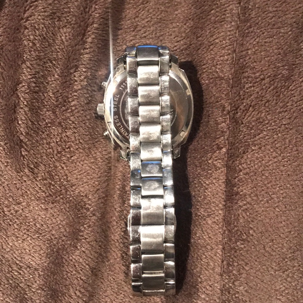 Silver Michael Kors watch - Picture 4 of 5